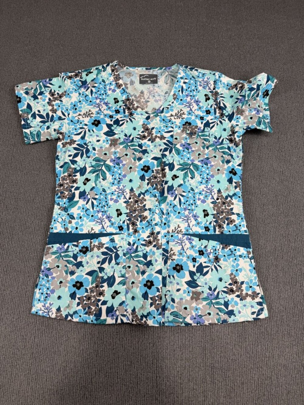 Butter-Soft Womens Blue Floral V-Neck Scrub Top M